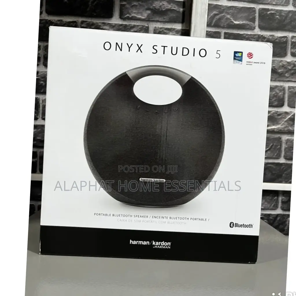 Onyx Studio 7