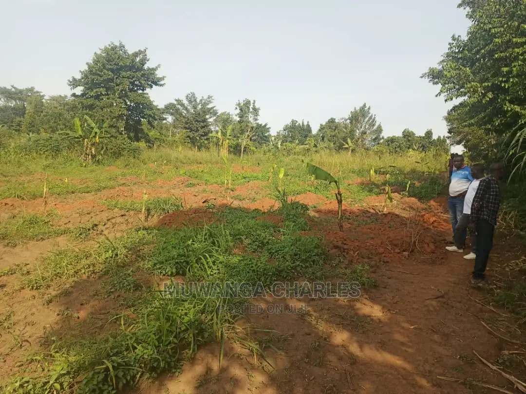 2acres for Sale at Zirobwe