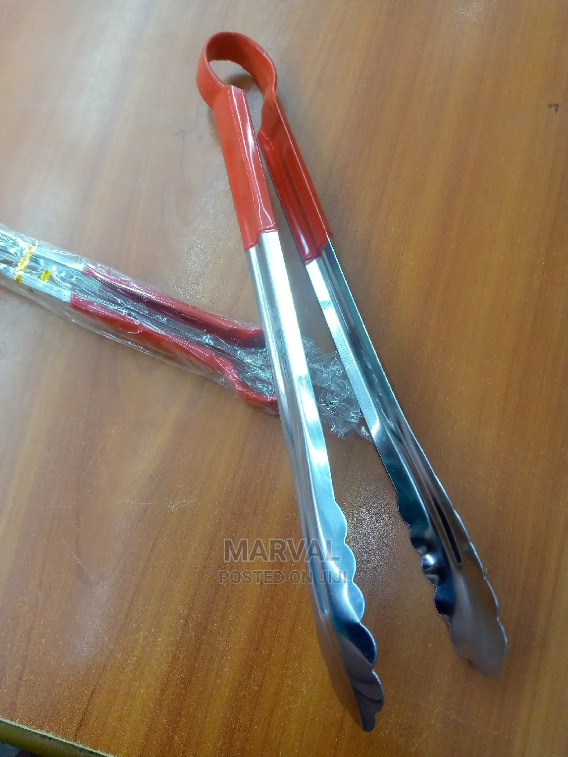 Tong Medium