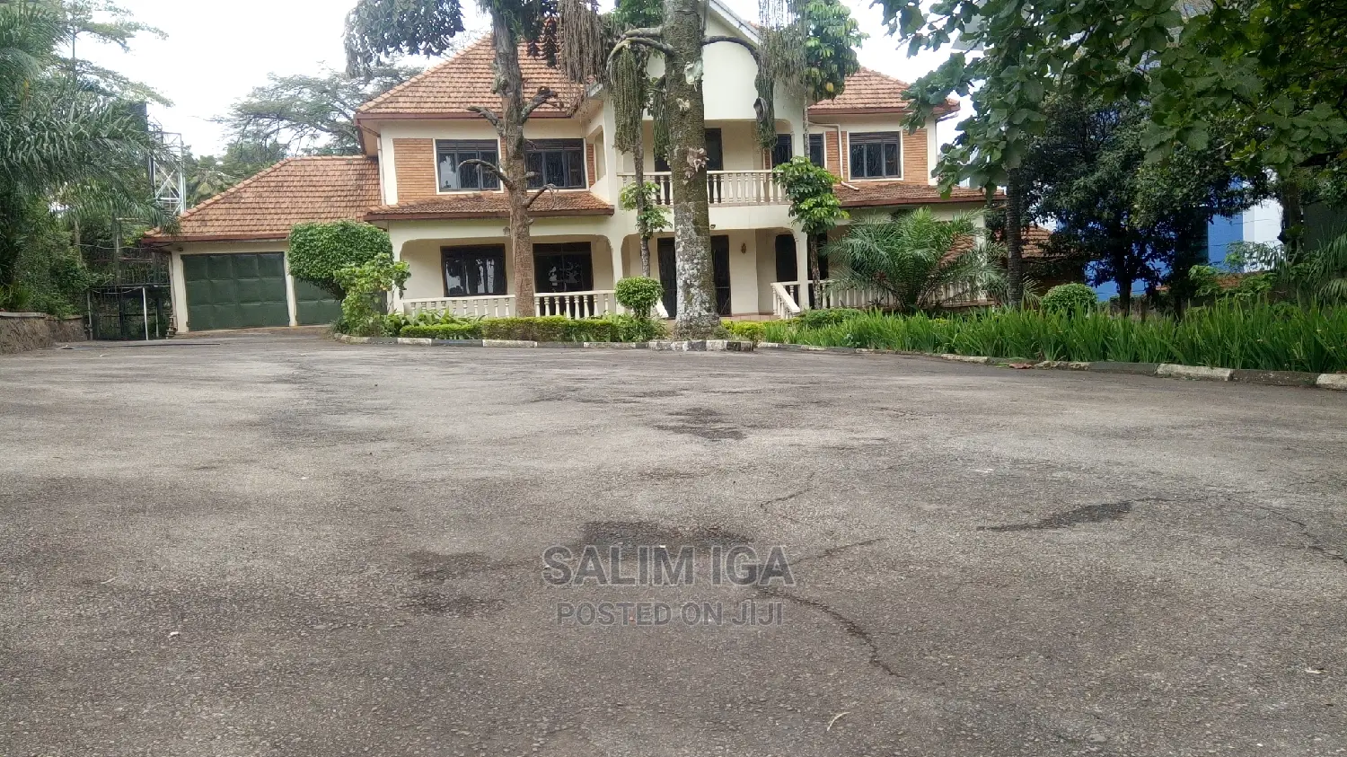4bdrm Duplex in Kololo Property, Central Division for Rent