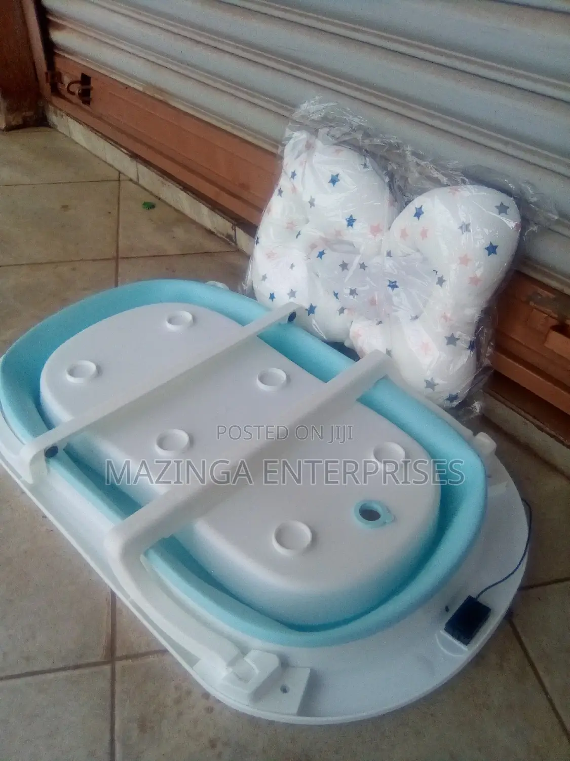 Foldable Baby Bathtub and Basin With Temperature Thermometer