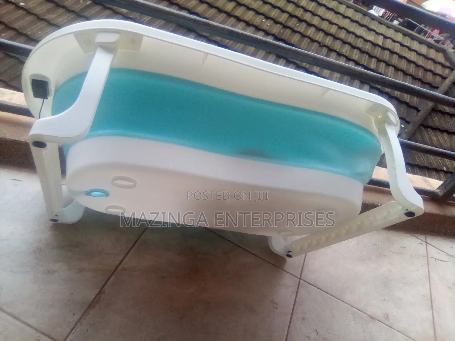 Foldable Baby Bathtub and Basin With Temperature Thermometer