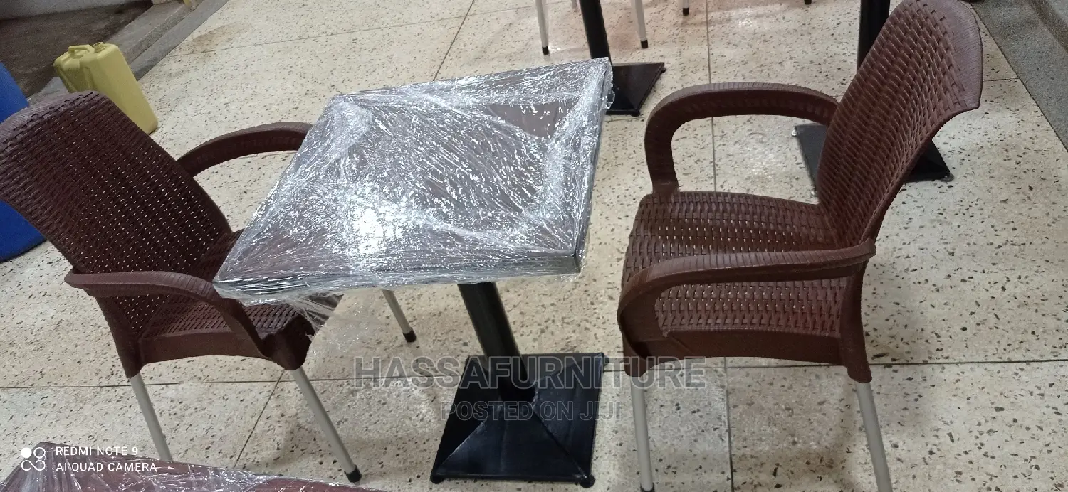 2seaters Mahogany Restaurant Tables