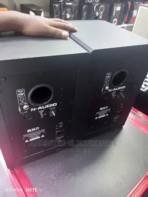 Studio Monitors 8" for Music Production