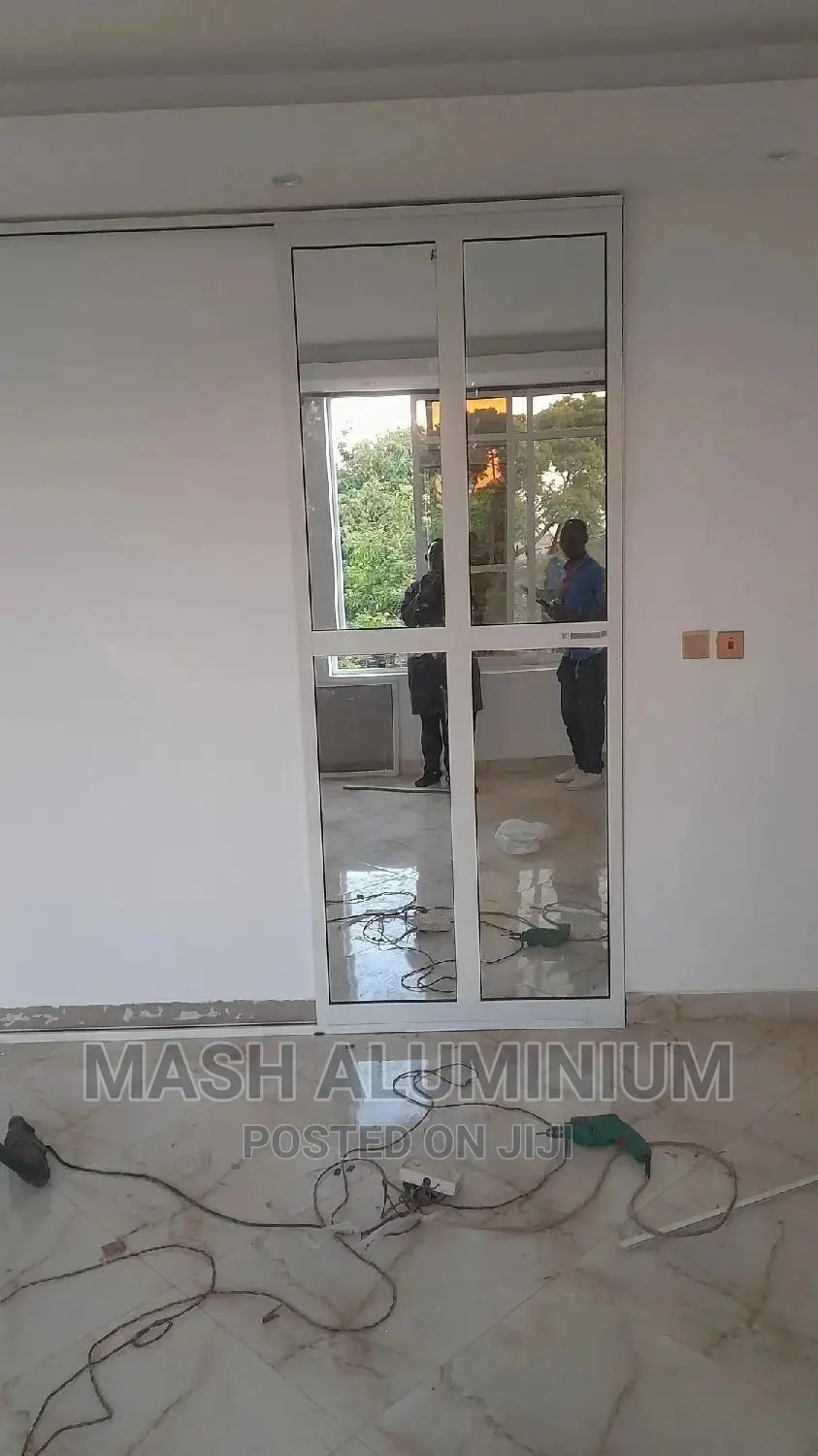 Single Sliding Shower Door