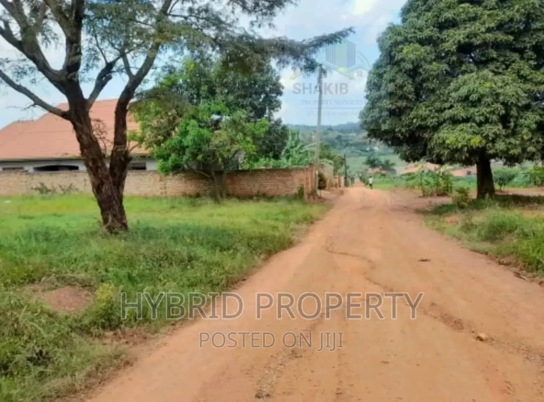 Plots for Sale at Sumba~Kyambazi/Kitemu Estates~Masaka Road.