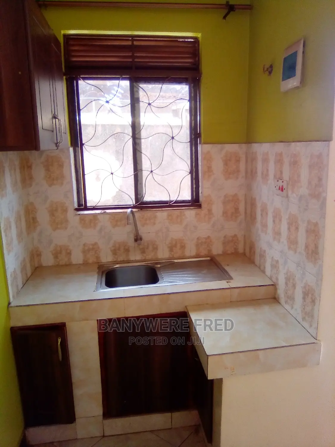 Furnished 2bdrm Bungalow in Kira for Rent