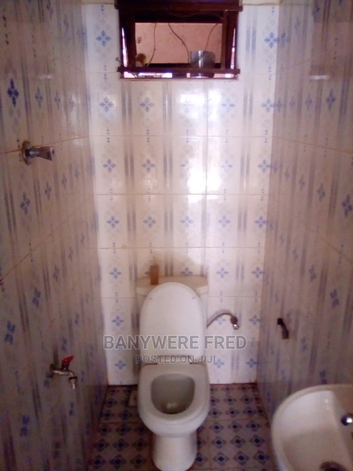 Furnished 2bdrm Bungalow in Kira for Rent
