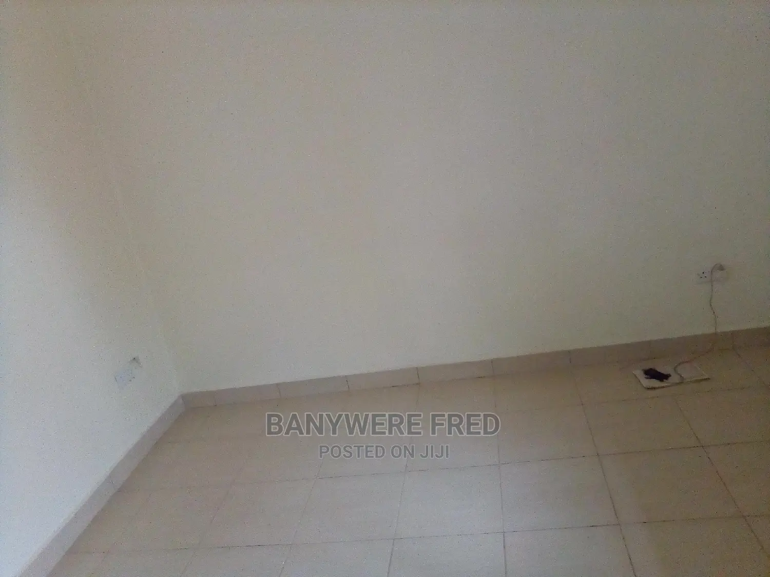 Furnished 2bdrm Bungalow in Kira for Rent