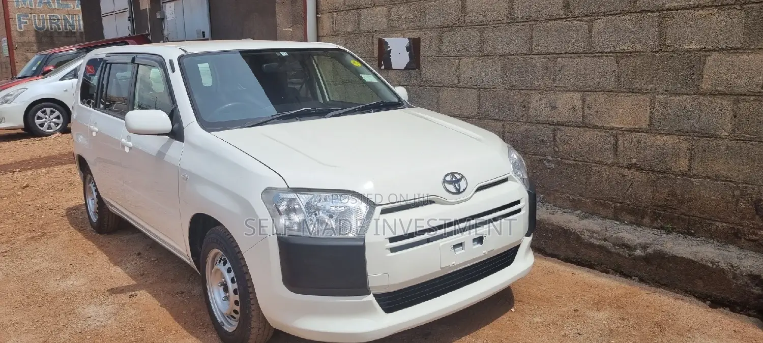 Toyota Probox 2015 White