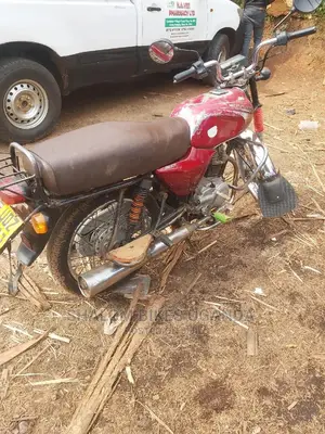 Honda VFR 700F 2017 Red