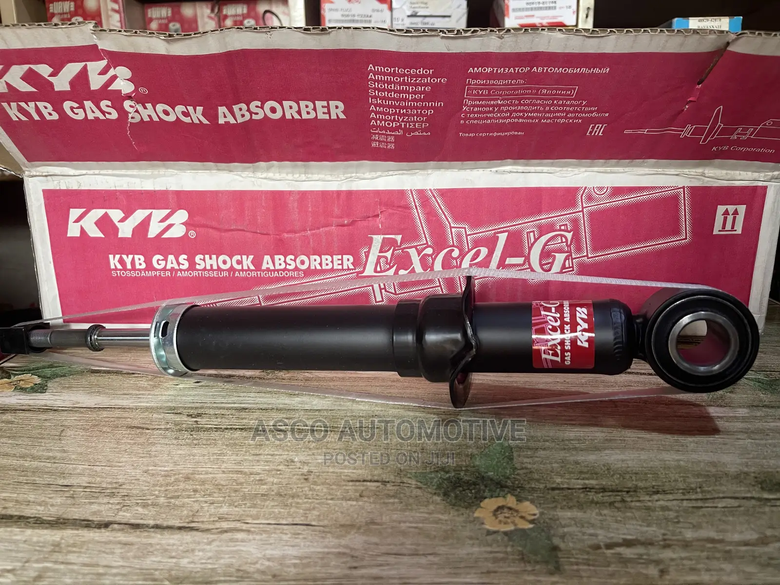 Genuine Rear KYB Shock Absorbers Premio Fielder IST