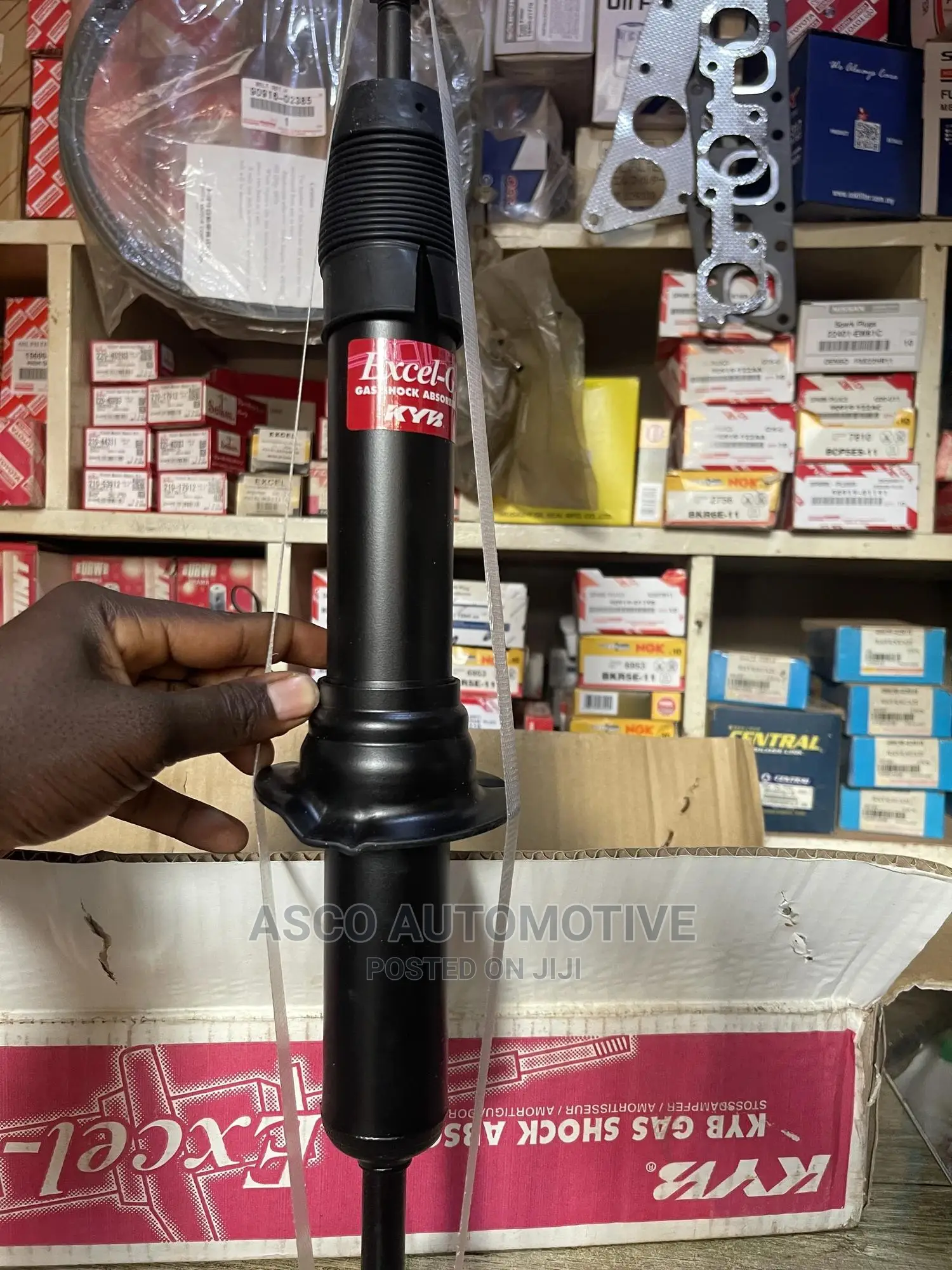 100% Genuine Front KYB Shock Absorbers Ronaldo 120 Series