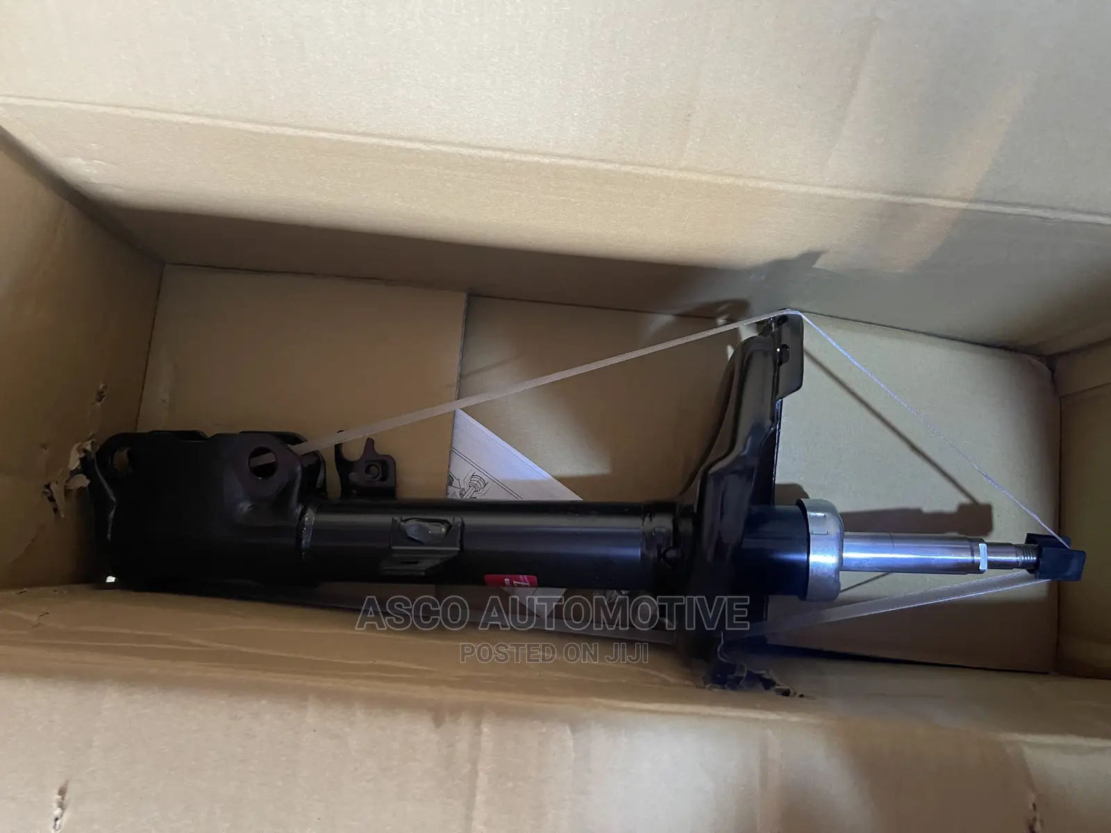 100% Genuine Rear KYB Shock Absorbers Harrier Kawundo 2008