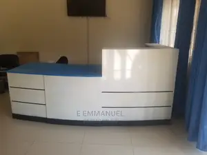Reception Counter/Arch Design