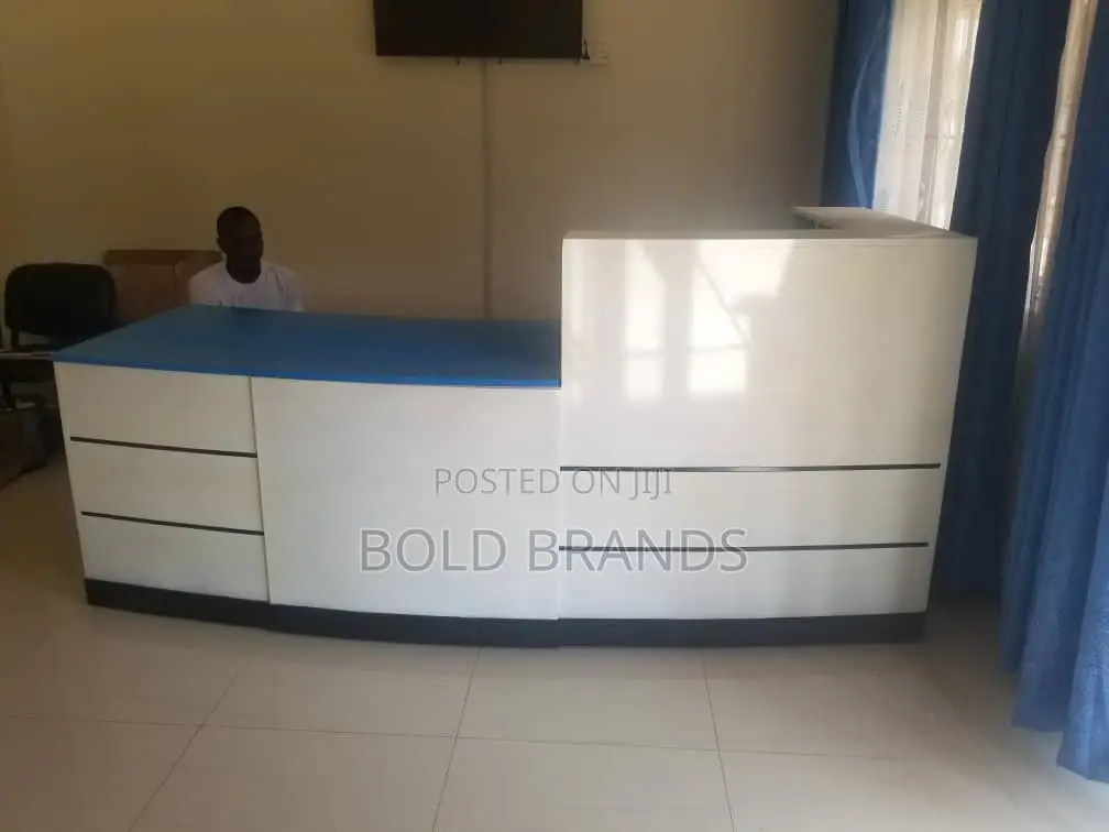 Reception Counter/Arch Design