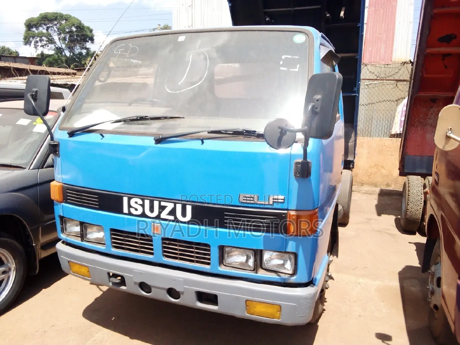 Isuzu Dumper 1987