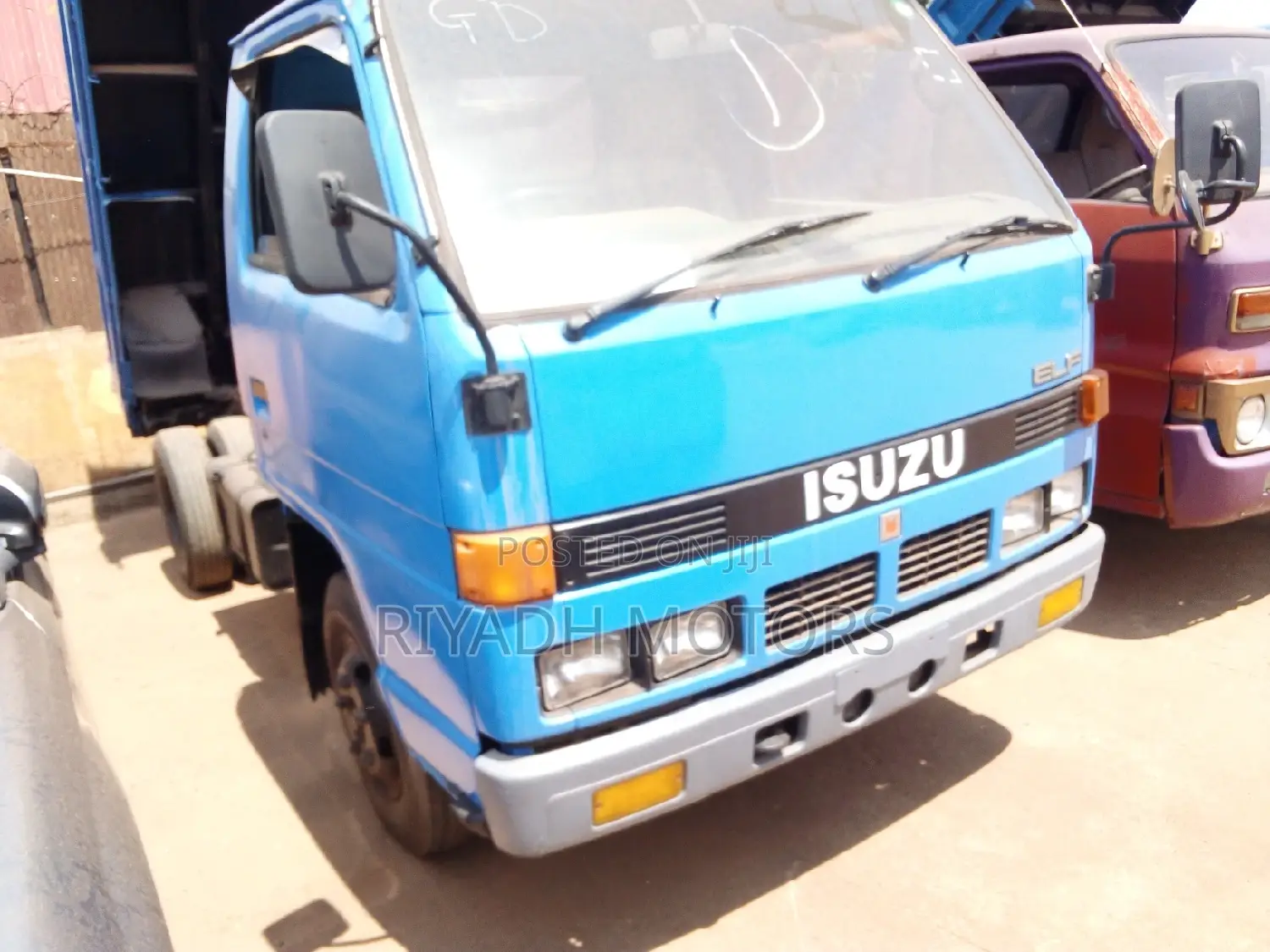 Isuzu Dumper 1987