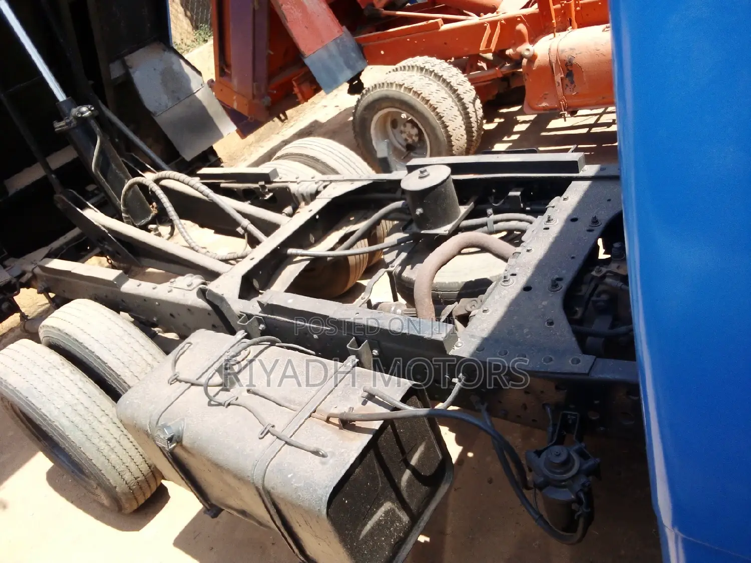 Isuzu Dumper 1987