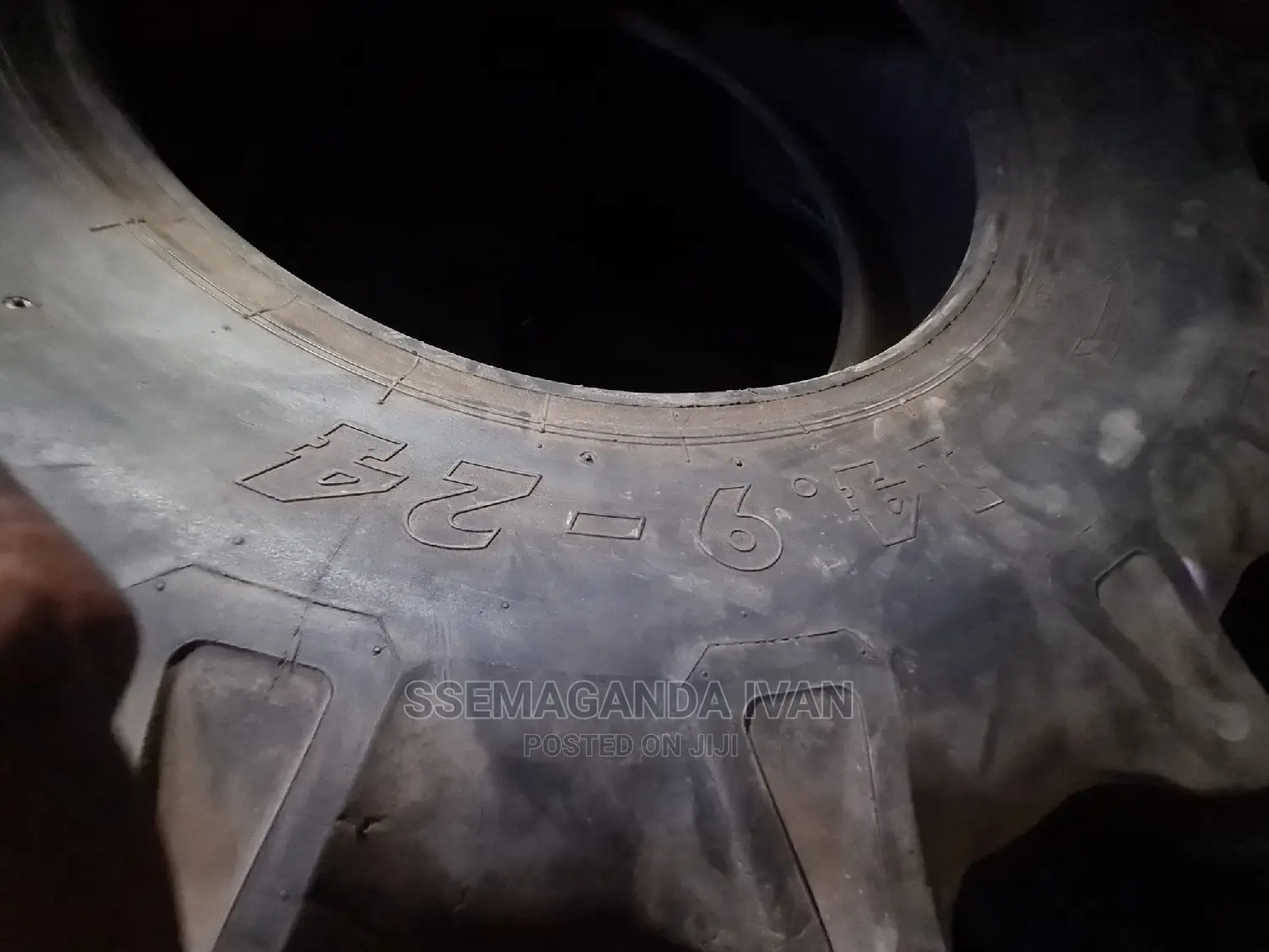 14.9r24 Second Hand Tyre