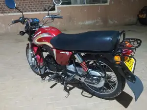 Mahindra Mojo 2018 Red