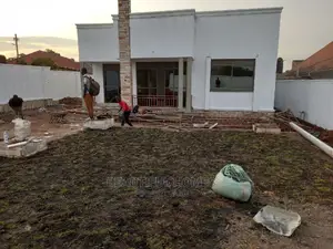 Furnished 4bdrm House in Kira for Sale