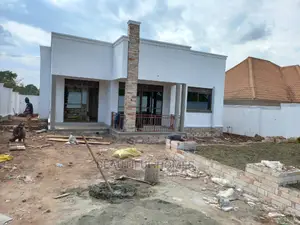 Furnished 4bdrm Bungalow in Kira for Sale