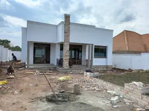 Furnished 4bdrm Bungalow in Kira for Sale