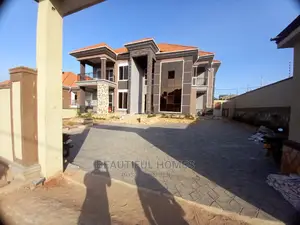 Furnished 6bdrm Mansion in Kisaasi Tarmack, Central Division for Sale