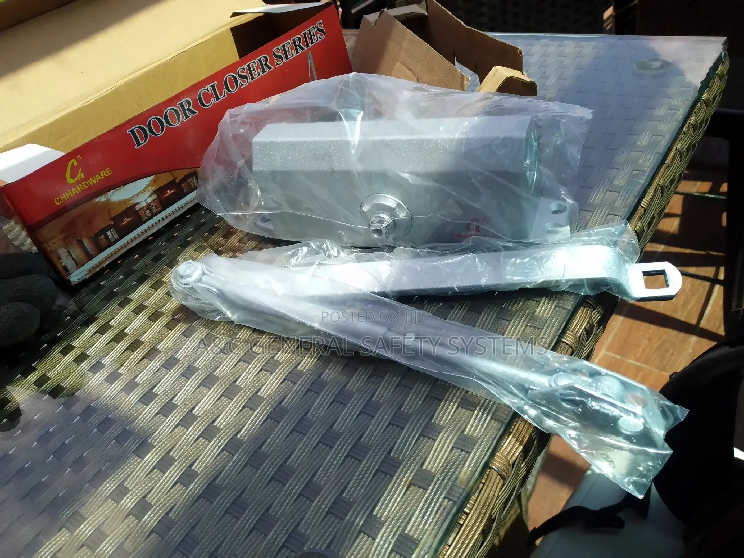 Door Closer Hydraulic Highly Quality Durable and Reliable