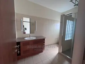 5bdrm Townhouse/Terrace in Kololo, Central Division for Rent
