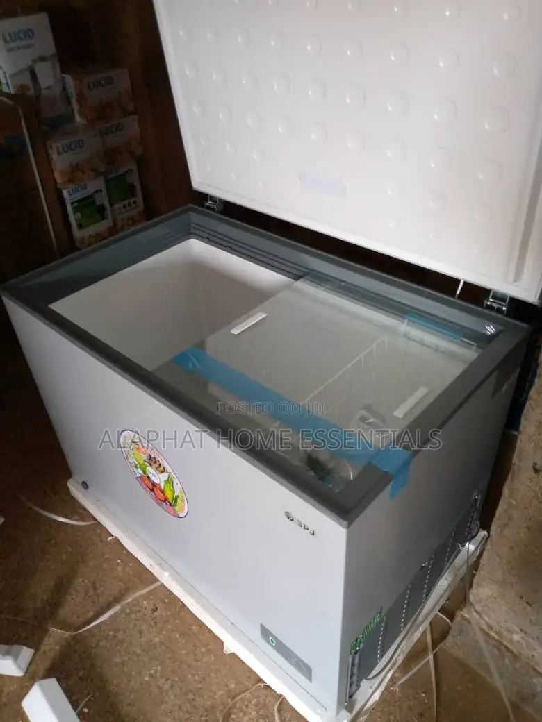 Spj Chest or Deep Freezer 395litres