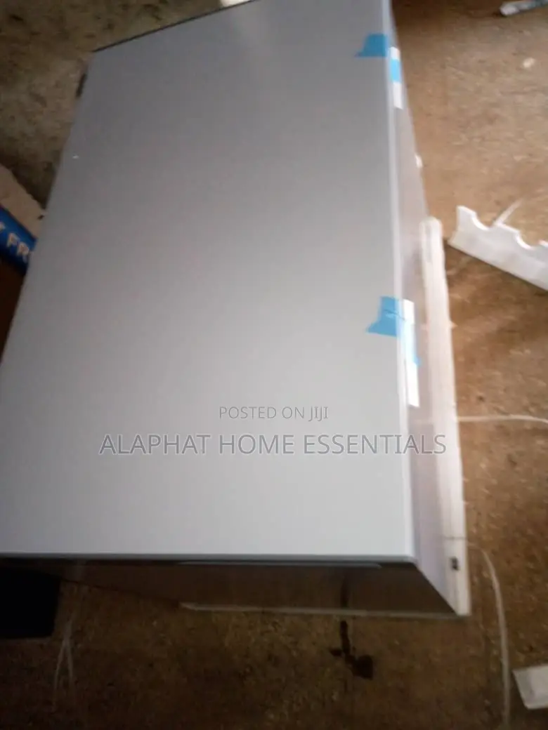 Spj Chest or Deep Freezer 395litres