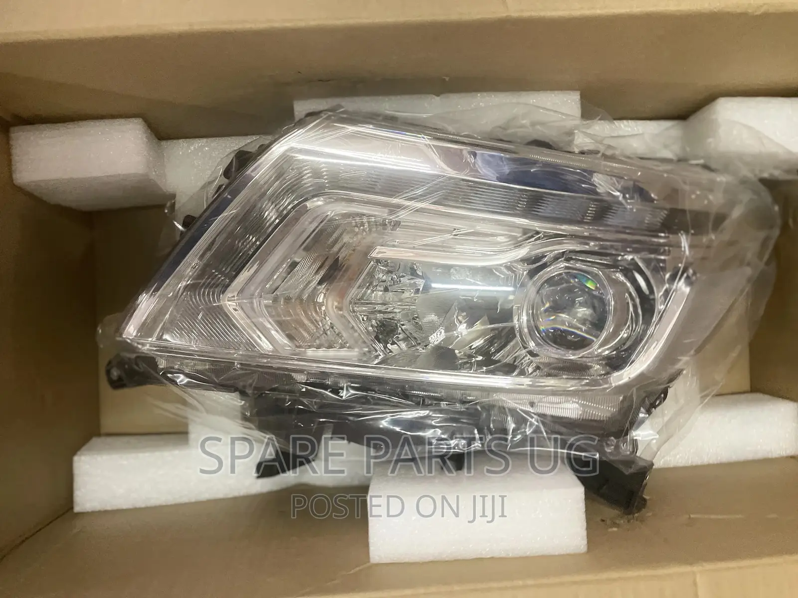Nissan Navara 2016-2019 Headlamp