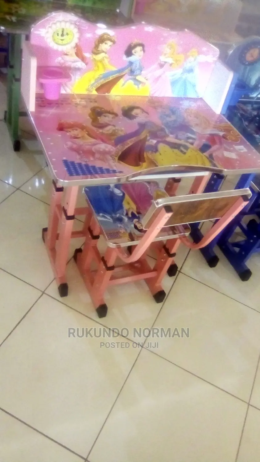 Reading Table