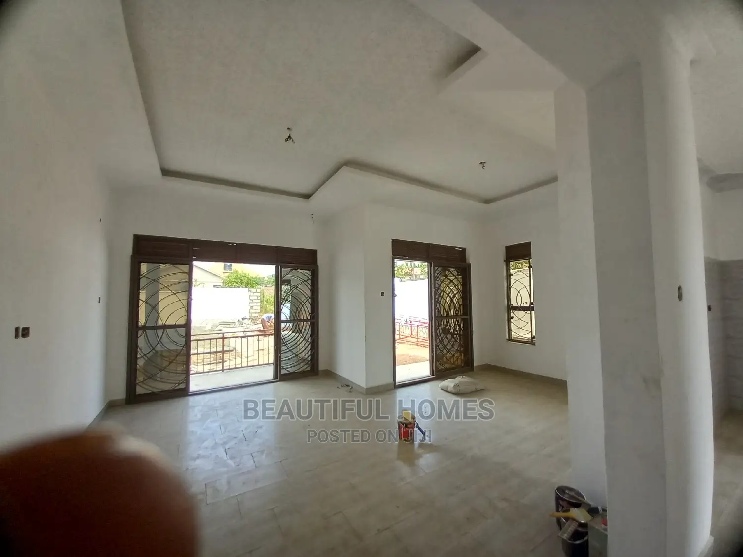 Furnished 4bdrm Bungalow in Kira for Sale