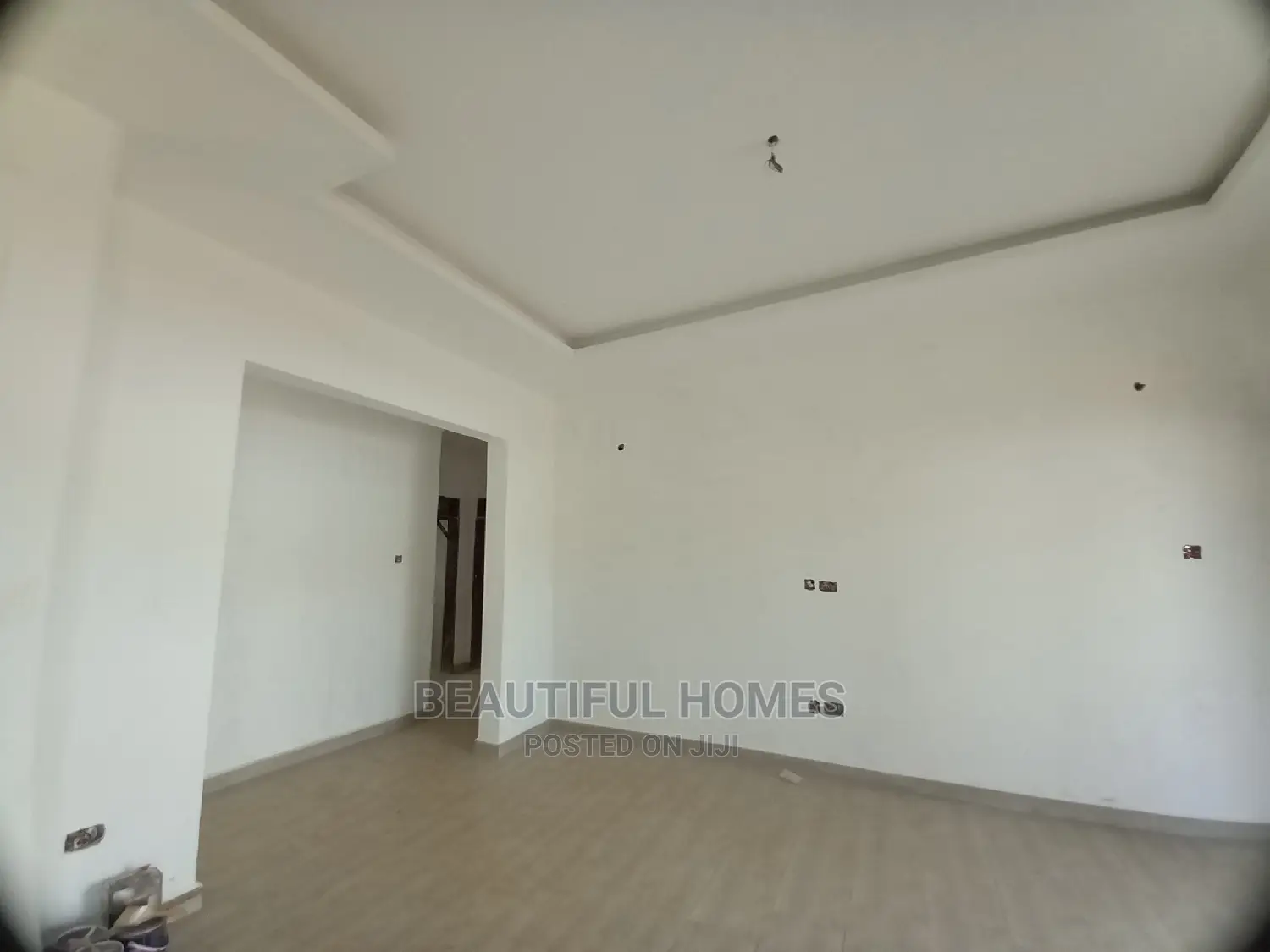 Furnished 4bdrm House in Kira for Sale