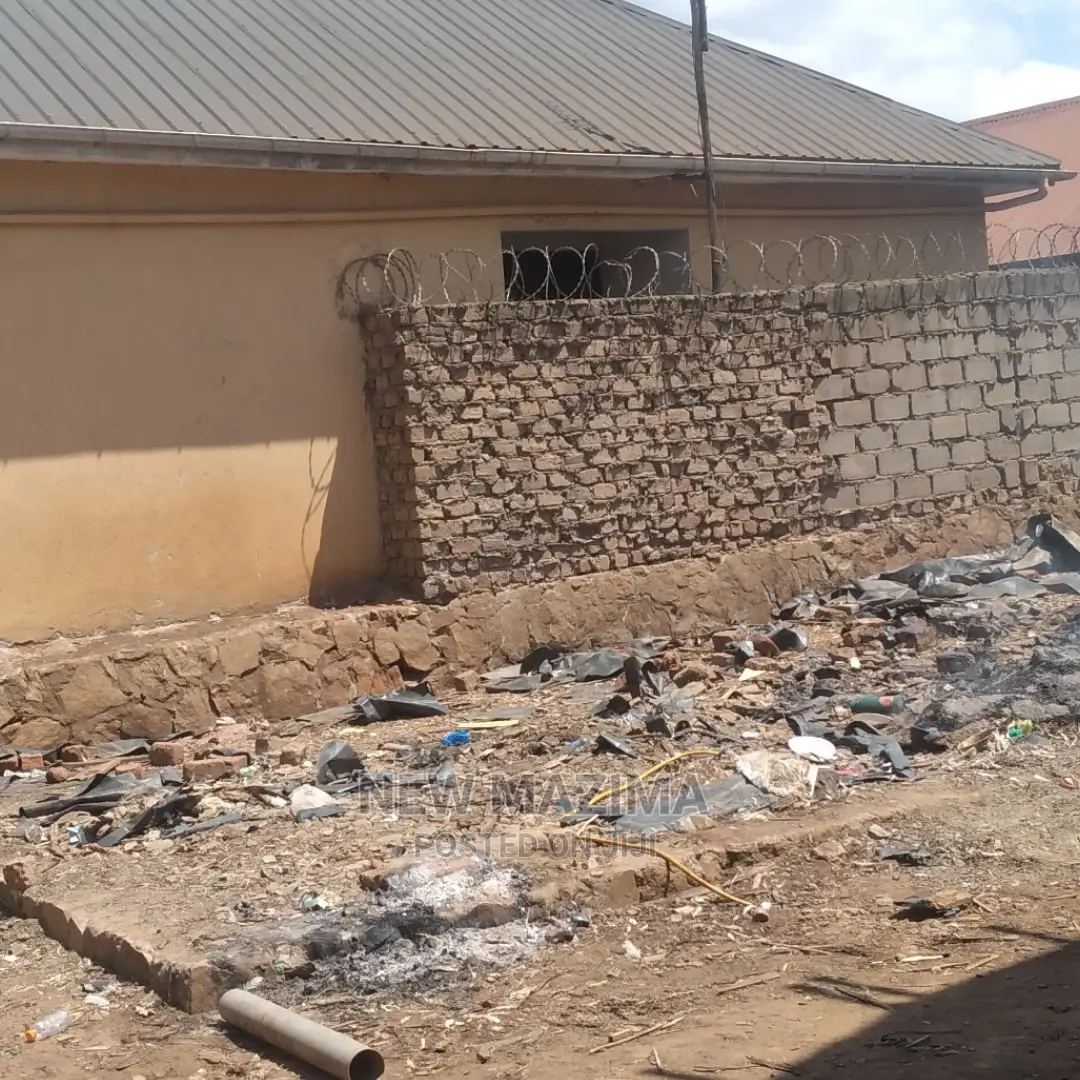 Very Nice Plot Onquicksale in Heart of Munyonyo Near Main Rd