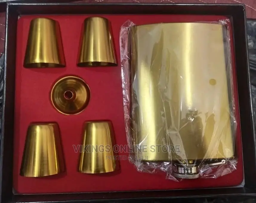 Whisky Bottle Hip Flask Set