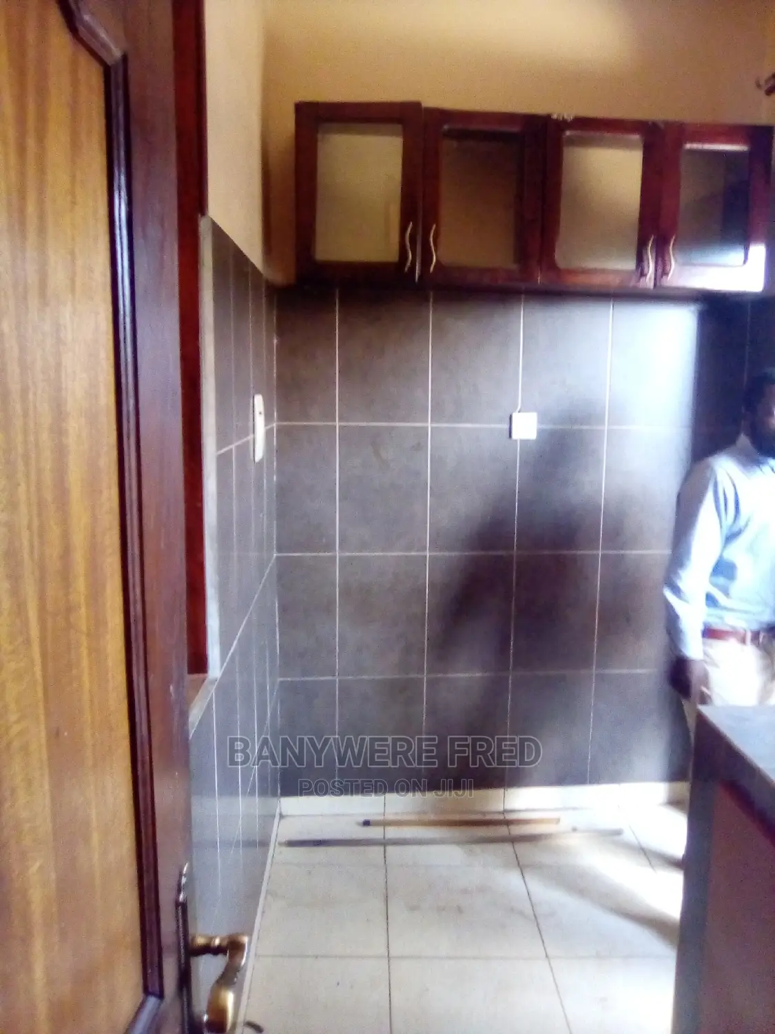 Furnished 2bdrm Bungalow in Kira for Rent