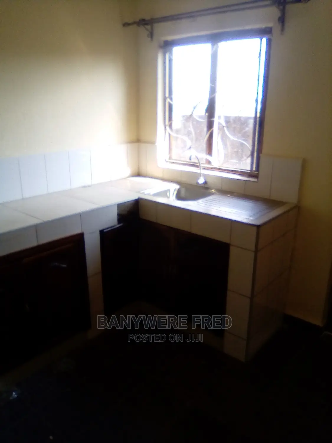 Furnished 2bdrm Bungalow in Kira for Rent