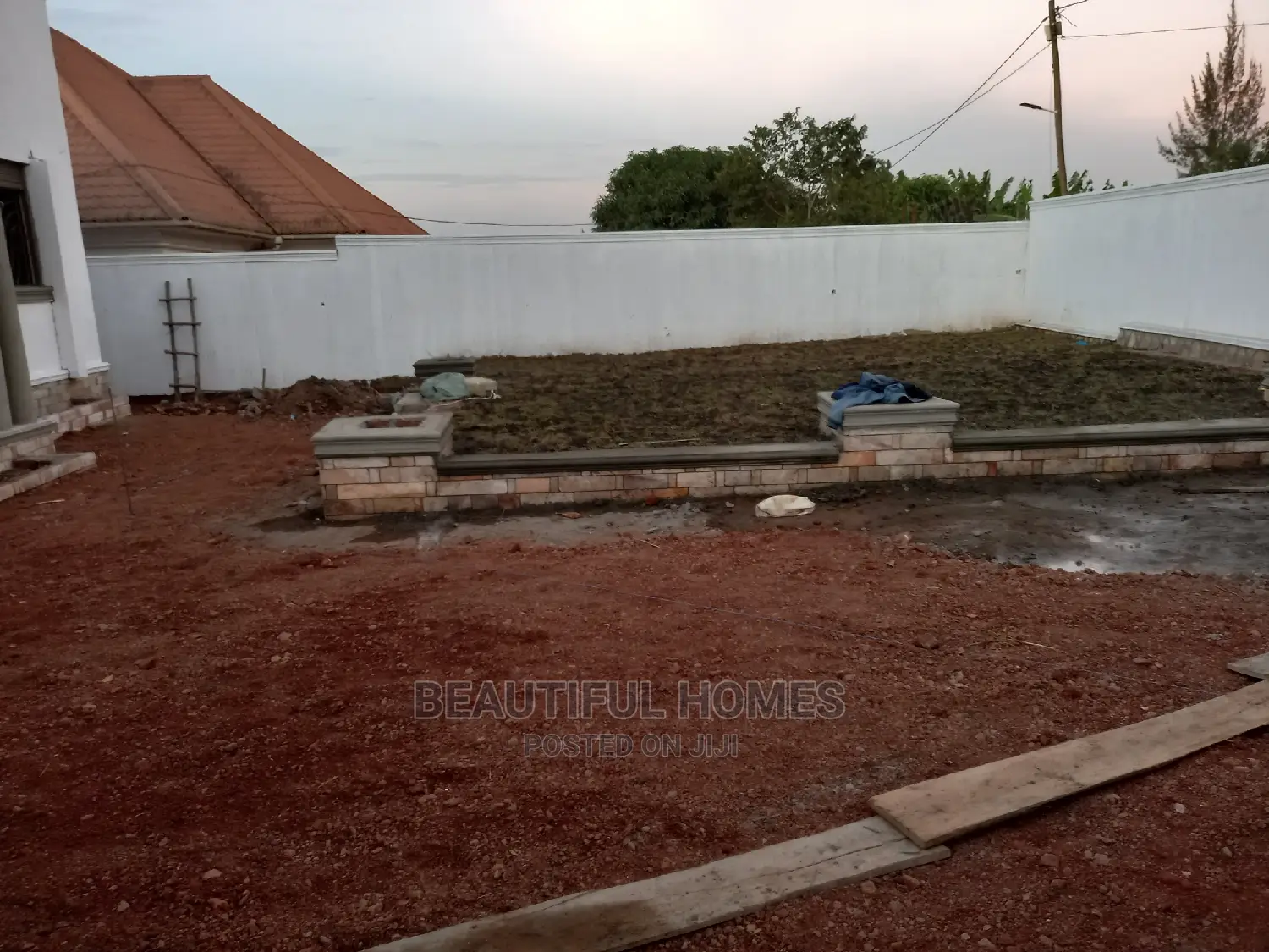 Furnished 4bdrm Bungalow in Kira, Central Division for Sale