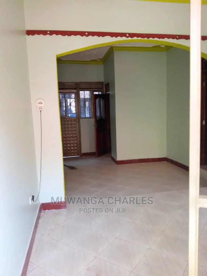 2bdrm House in Fs Properties Ltd, Central Division for rent