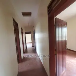 3bdrm Bungalow in Nsambya Town, Division a for Sale