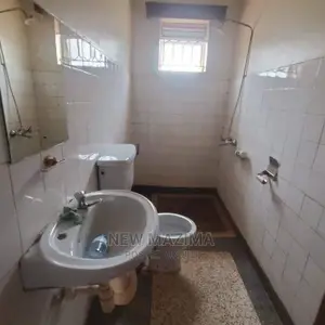 3bdrm Bungalow in Nsambya Town, Division a for Sale