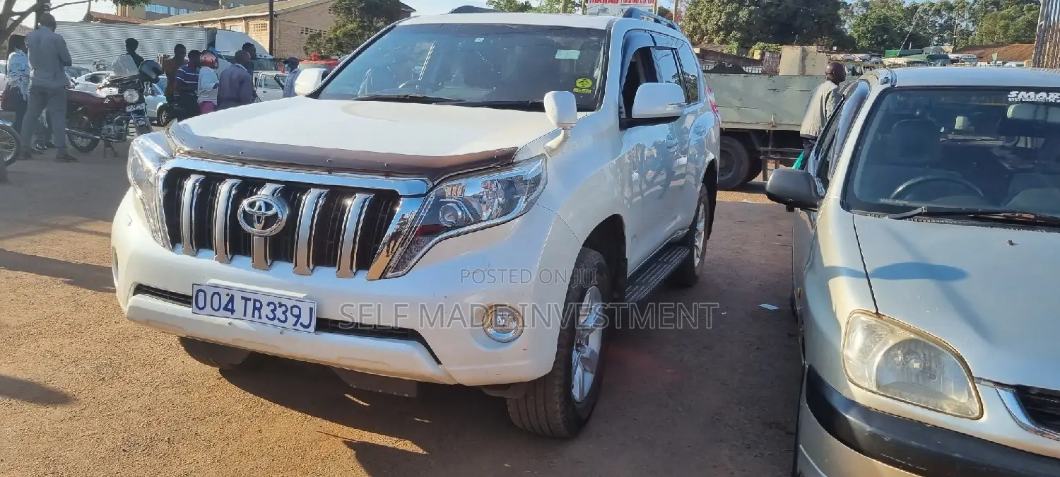 Toyota Land Cruiser Prado 2011 White