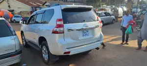 Toyota Land Cruiser Prado 2011 White