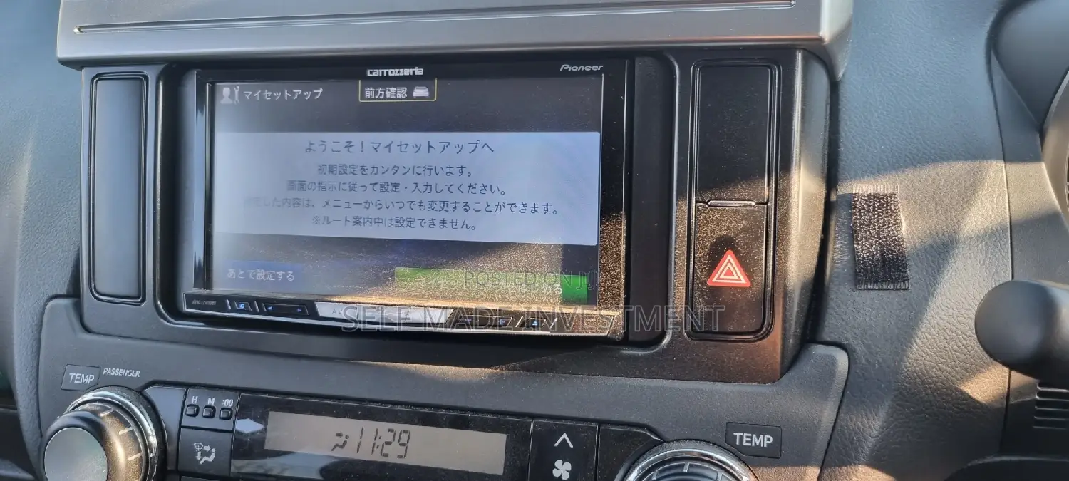 Toyota Land Cruiser Prado 2011 White
