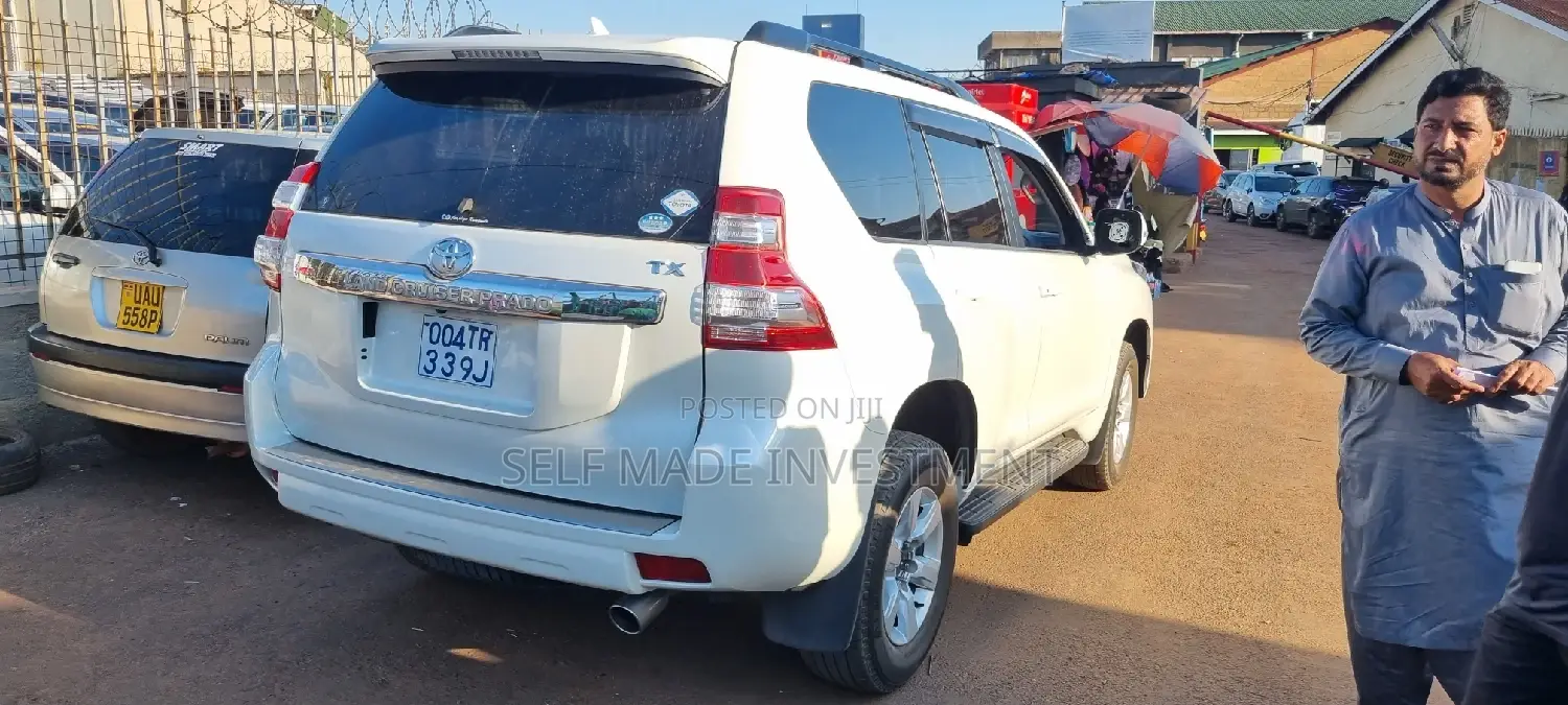 Toyota Land Cruiser Prado 2011 White