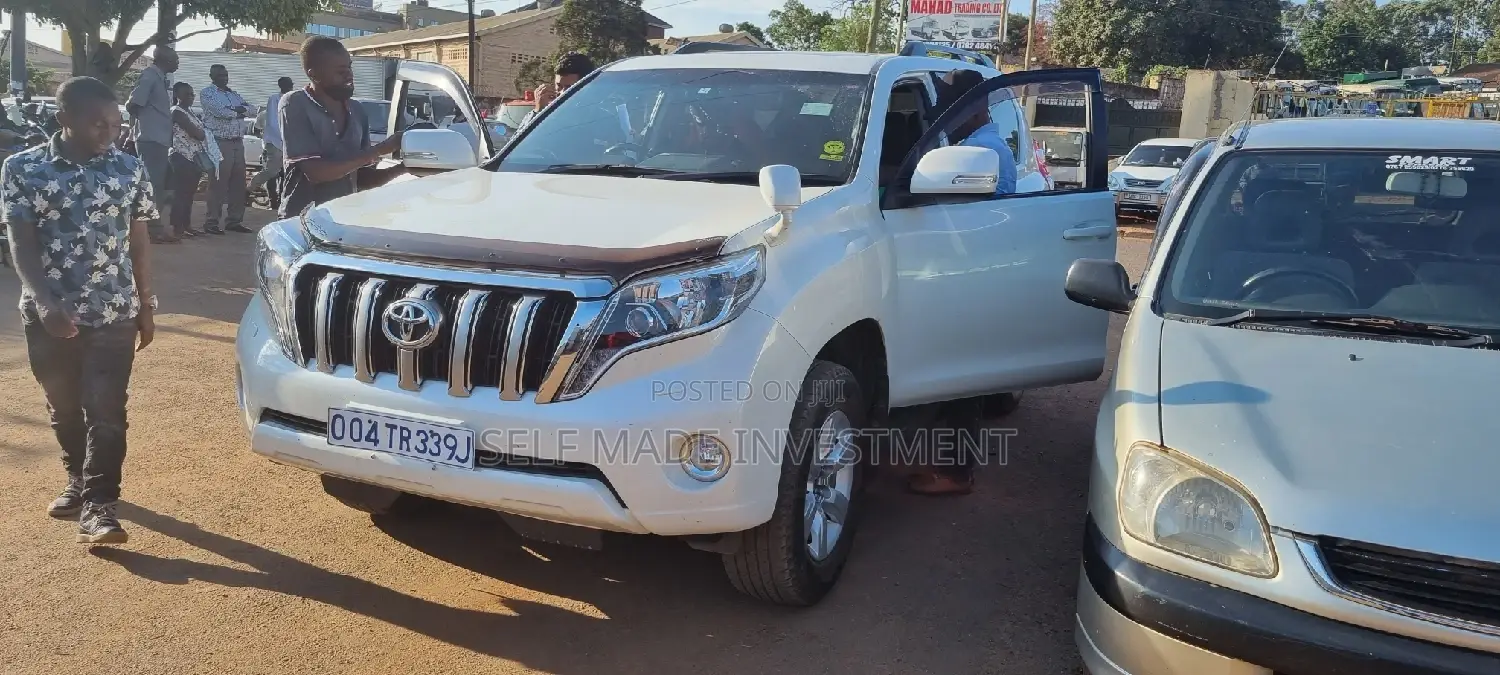 Toyota Land Cruiser Prado 2011 White
